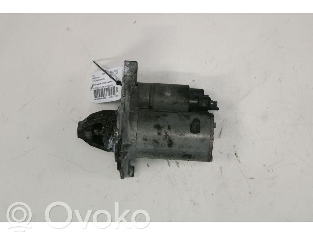 Toyota Verso-S Rozrusznik 