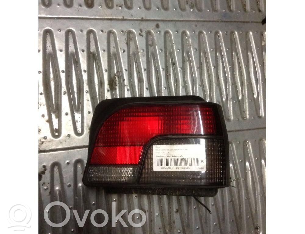 Rover 100 Feux arrière / postérieurs
