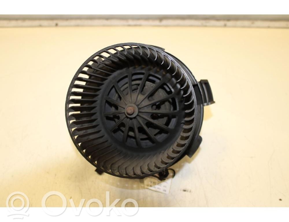 Opel Zafira B Ventola riscaldamento/ventilatore abitacolo 