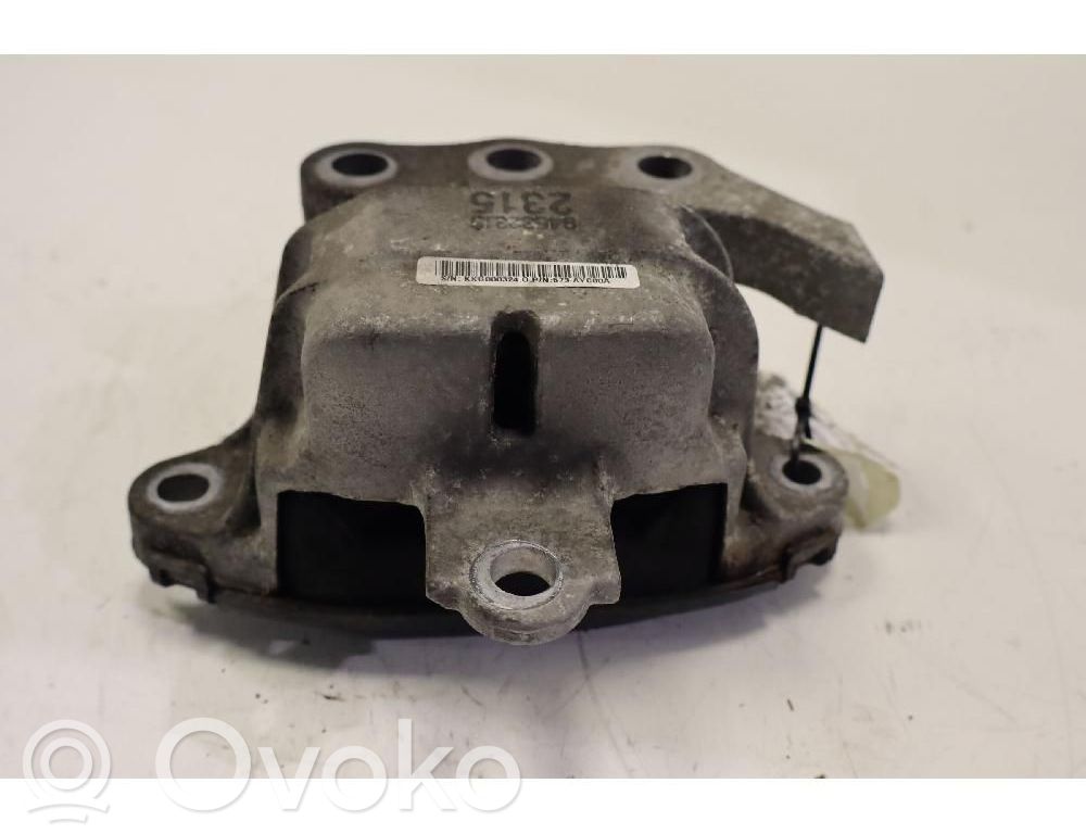 Opel Mokka Engine mount bracket 