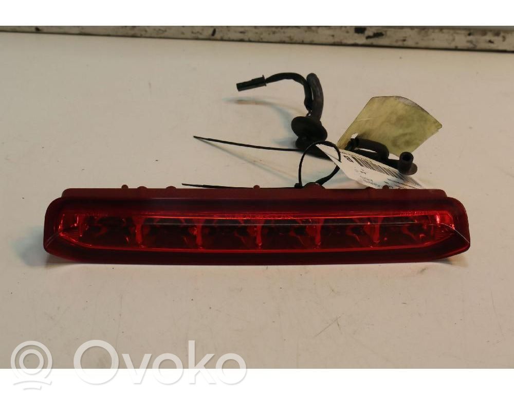 Opel Mokka Third/center stoplight 