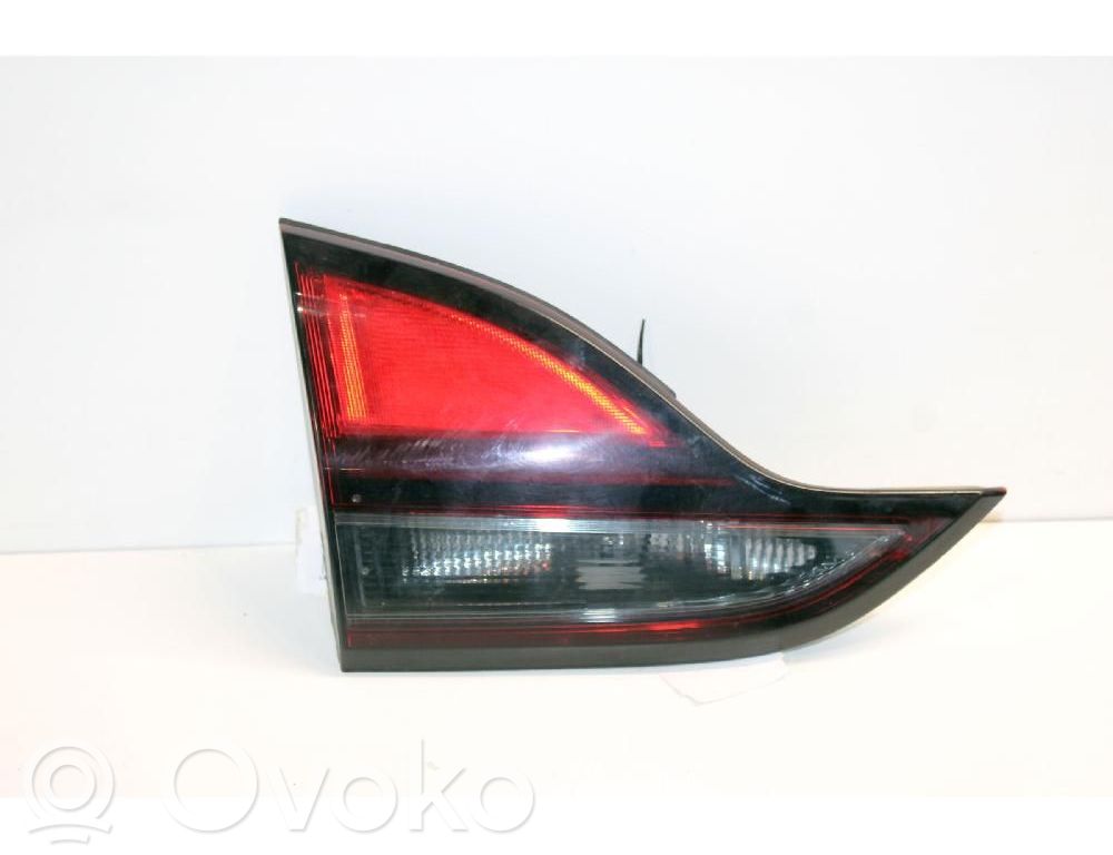 Opel Zafira C Lampă spate în capacul portbagajului 