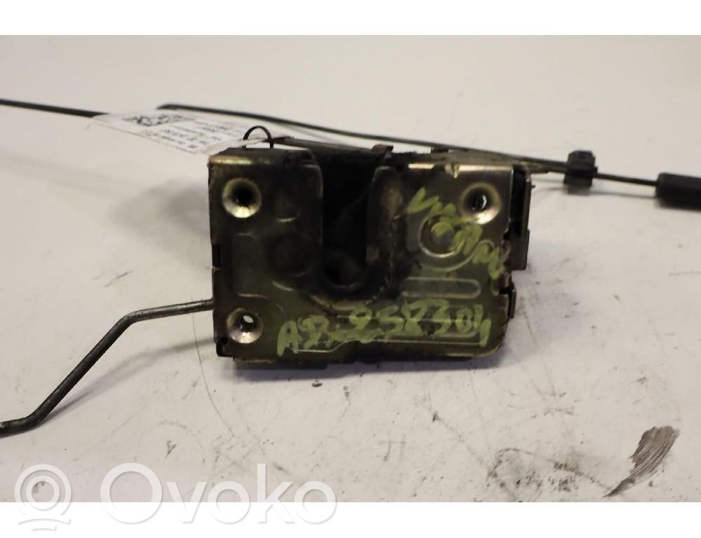 Etuoven lukko
