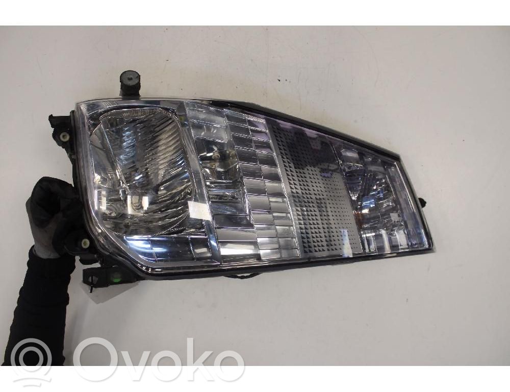 Renault Maxity Phare frontale 
