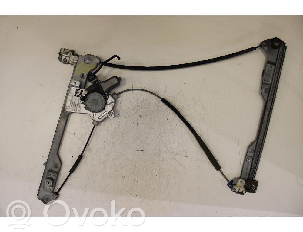 Regulador de puerta delantera con motor   80730MA00C