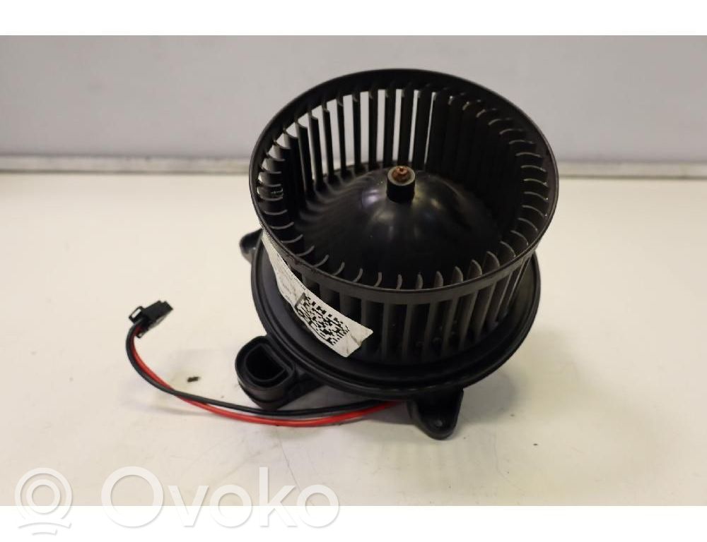 Mercedes-Benz EQA Ventilator aerotermă 