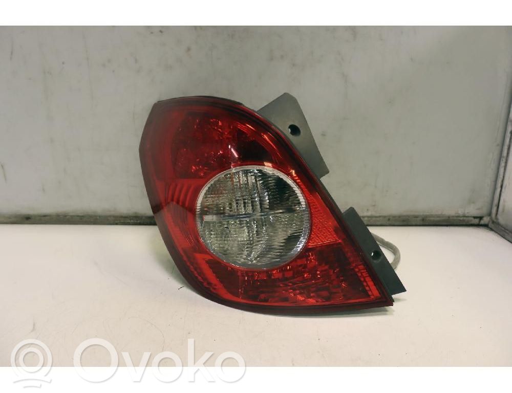 Luz trasera/de freno   96673815