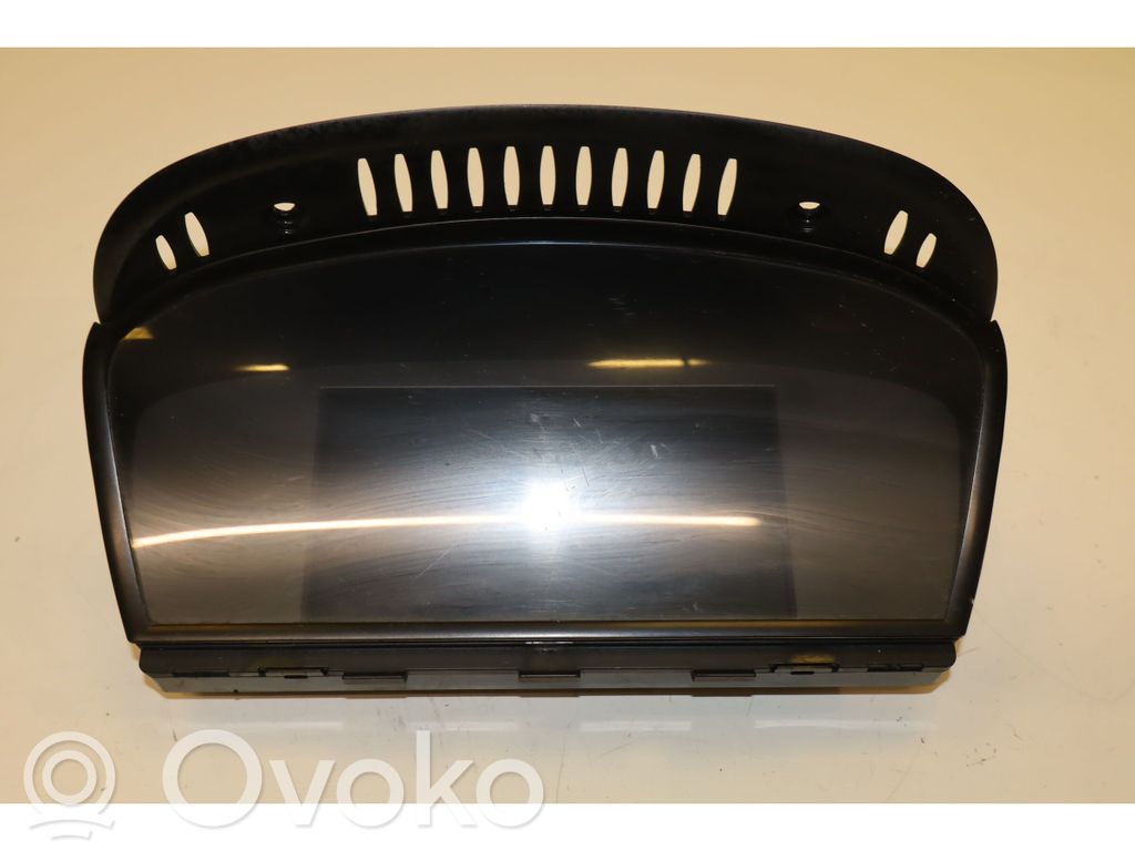 Bildschirm / Display / Anzeige   65829151976