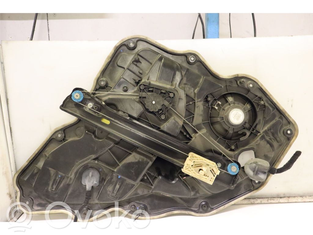 Alfa Romeo Stelvio Macara geam spate manuală 