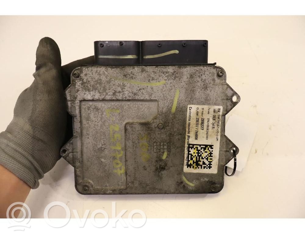 Fiat 500 Fuel injection control unit/module 