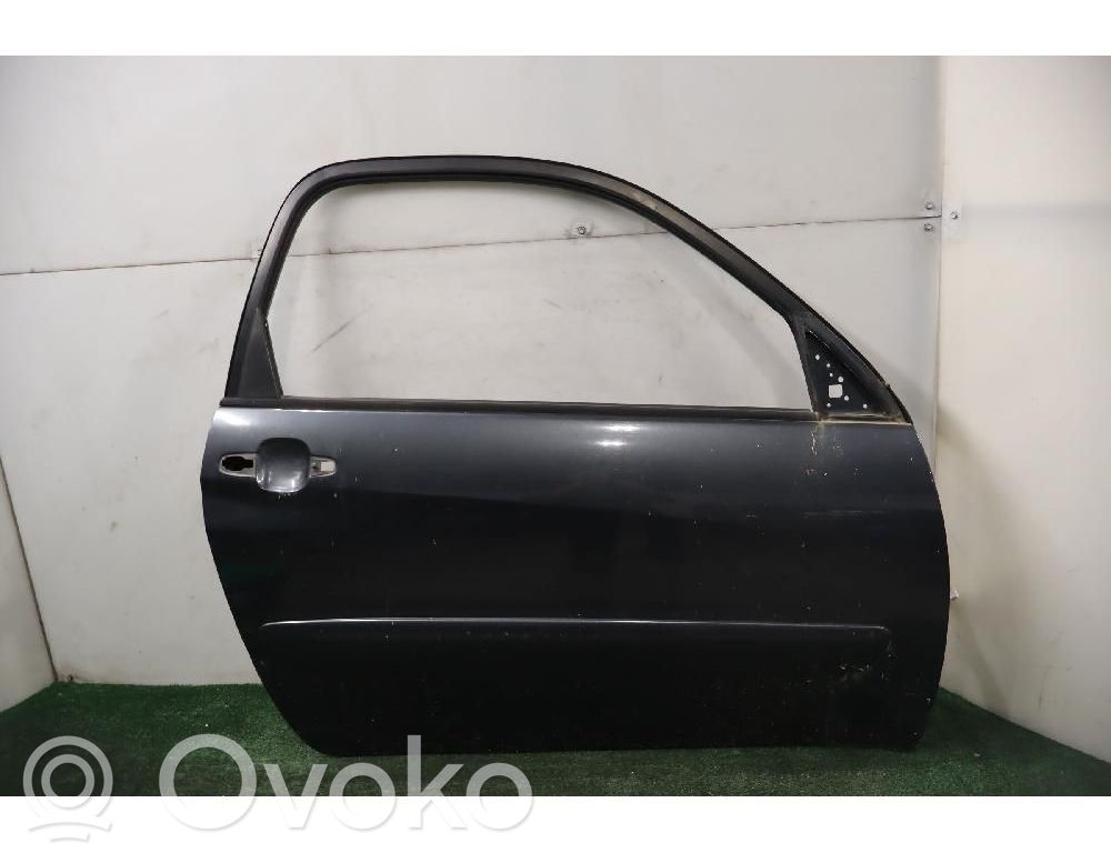 Toyota RAV 4 (XA20) Puerta delantera 