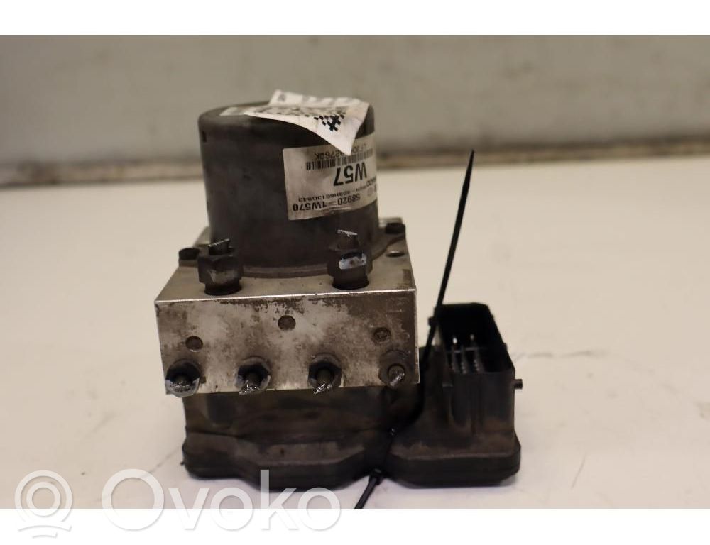 Pompe ABS   589201W570