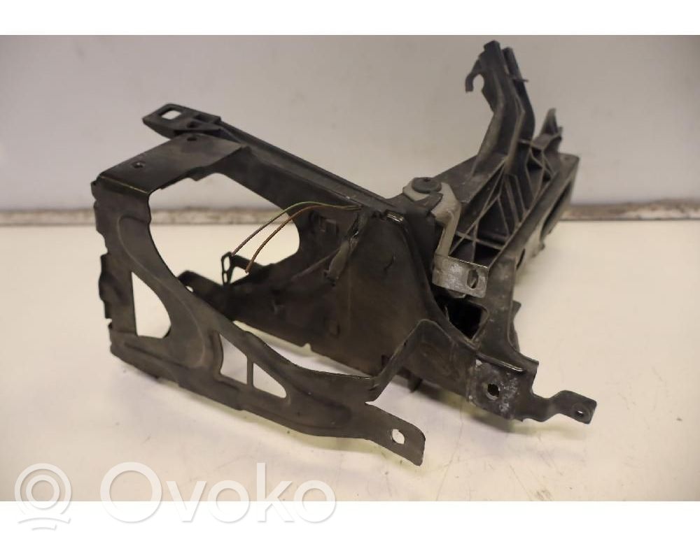 BMW 5 F10 F11 Staffa faro/fanale 