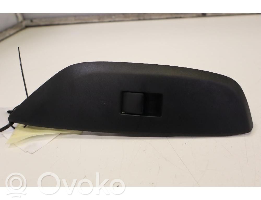 Toyota Yaris Cross Comutator comandă geamuri electrice 