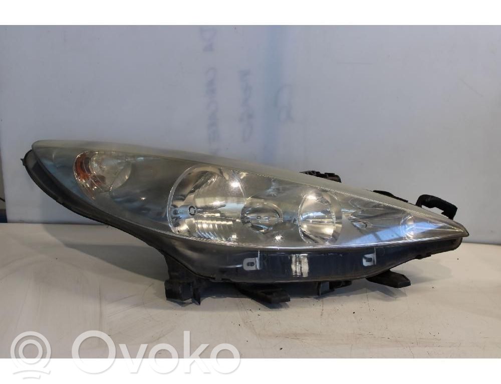 Scheinwerfer   89045700
