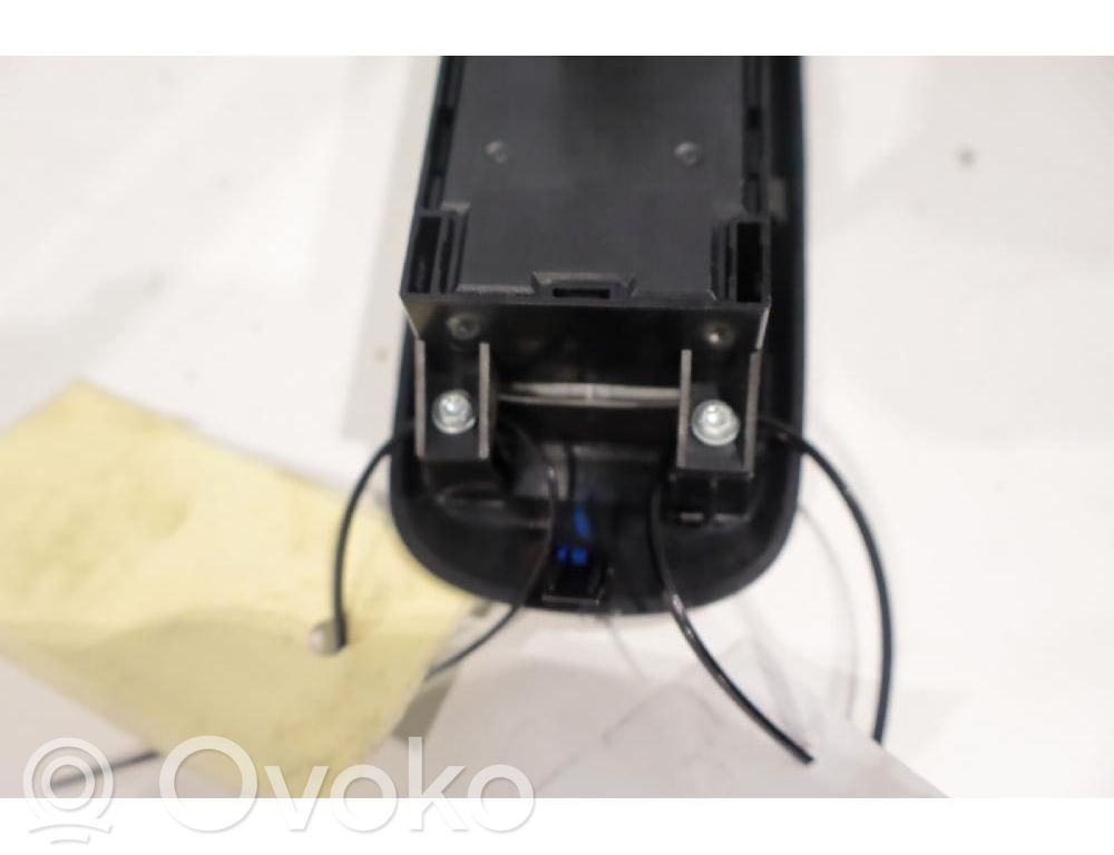 Comutator comandă geamuri electrice   AM2T14A132BA