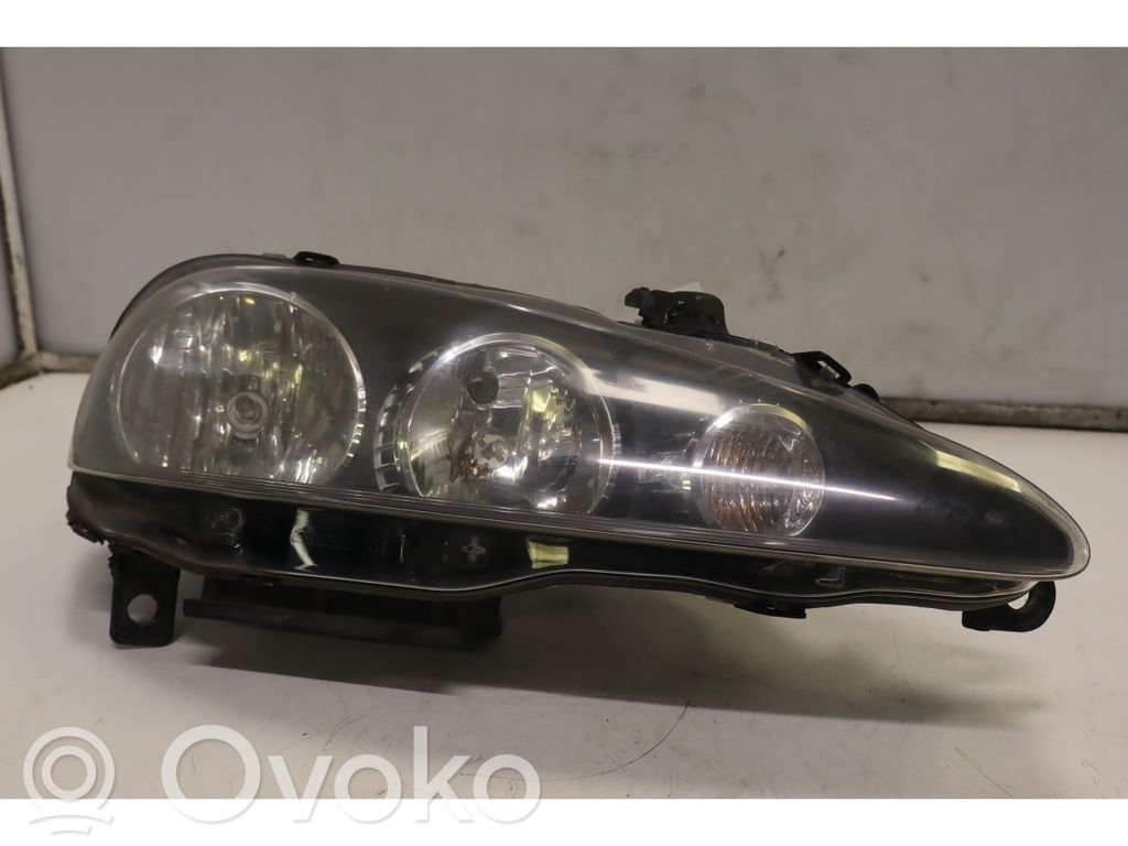 Alfa Romeo 147 Faro/fanale 