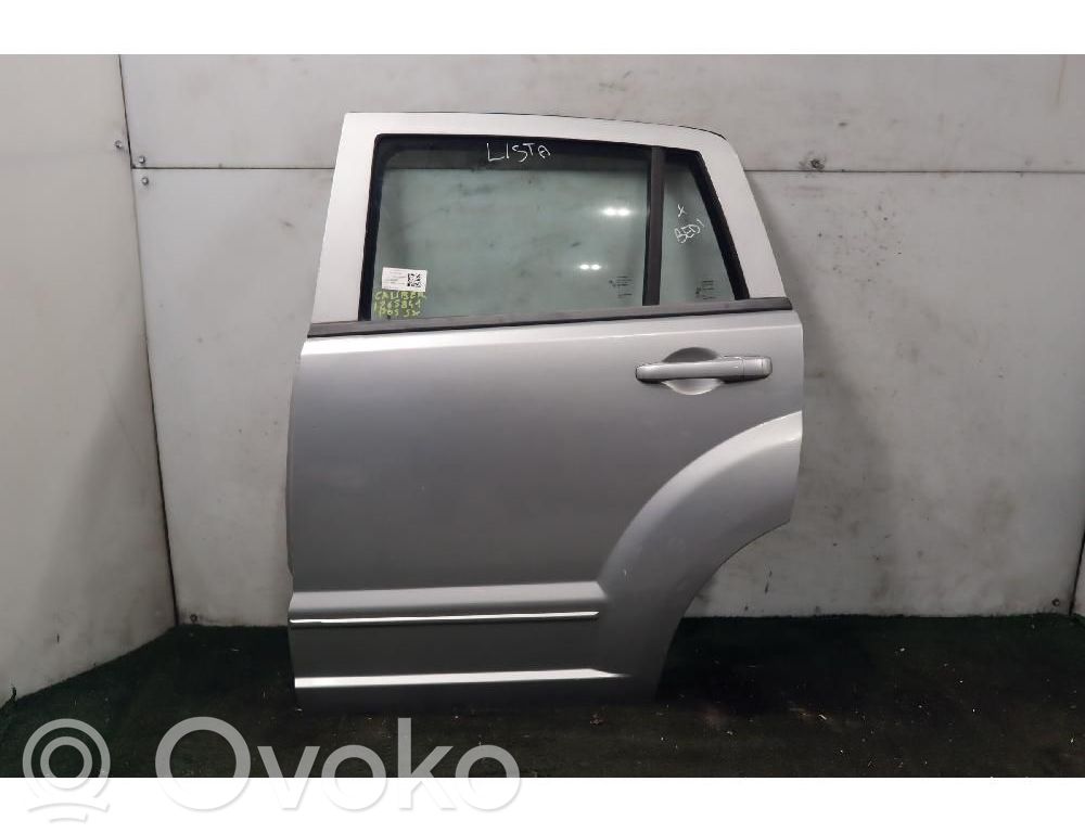 Dodge Caliber Puerta trasera 
