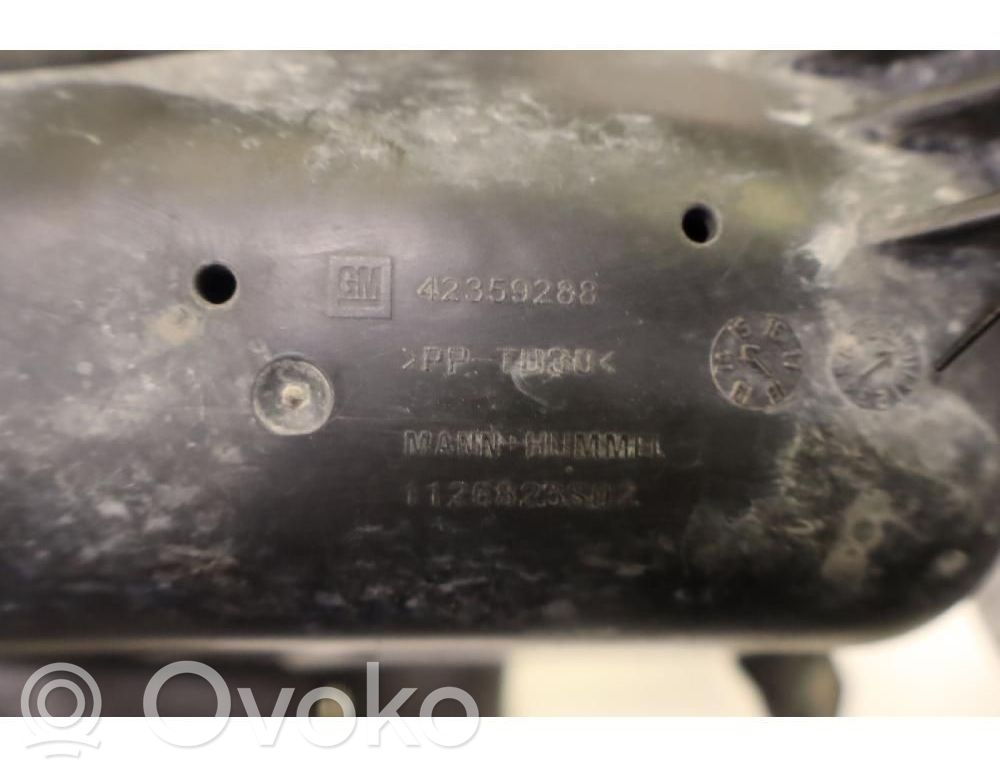 Opel Karl Air filter box 