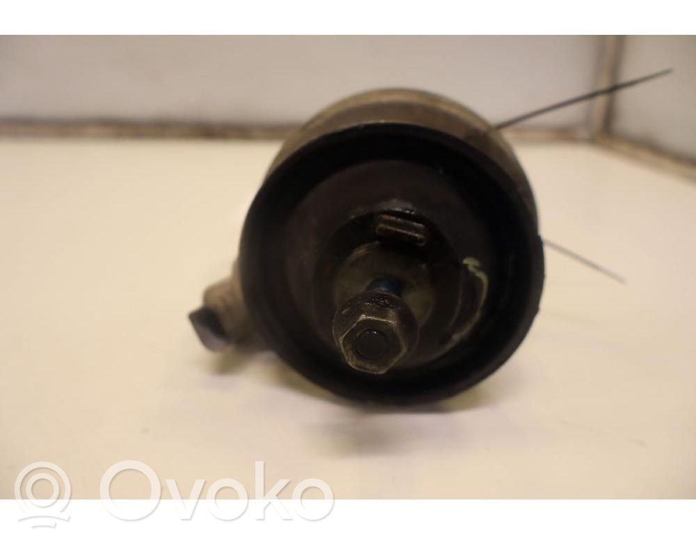 Moottorin kiinnikekorvake   4F0199382H