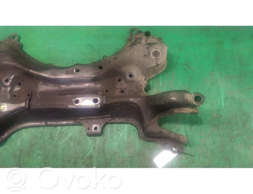 Toyota Verso Subcadru frontal 