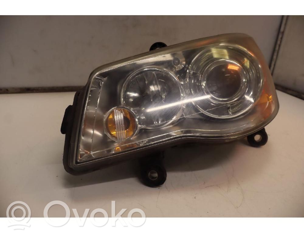 Lancia Voyager Headlight/headlamp 