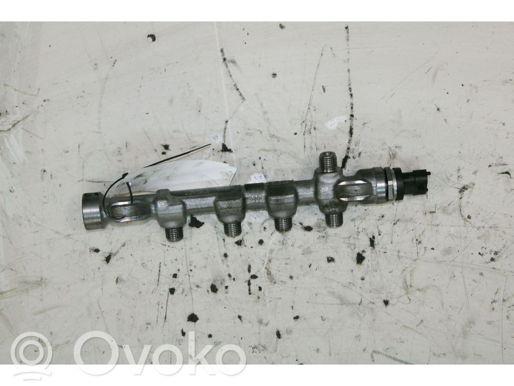 Fiat Doblo Rampă alimentare injectoare 