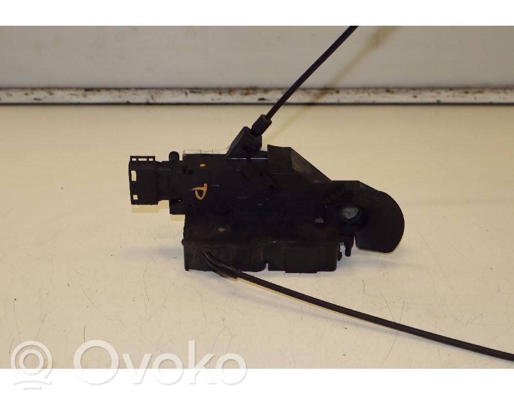 Citroen C3 Picasso Front door lock 
