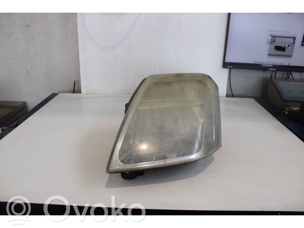 Citroen C2 Scheinwerfer 