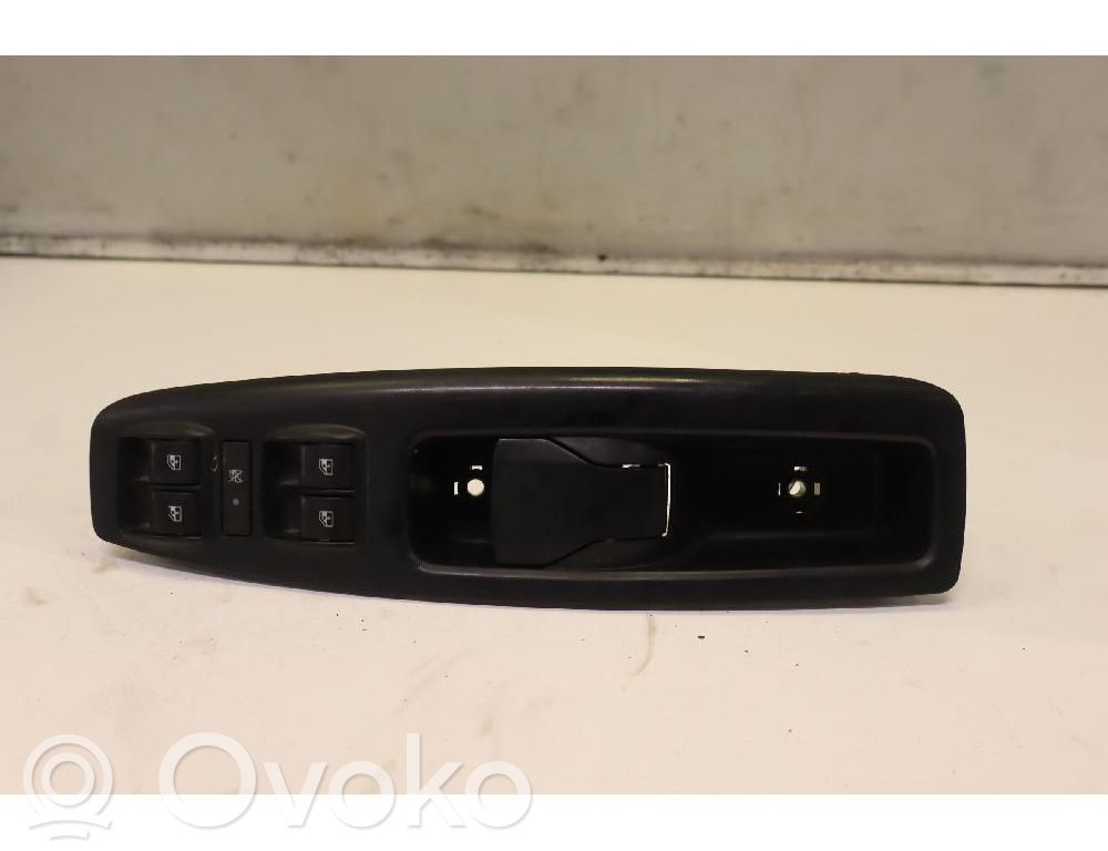 Fiat Doblo Klamka wewnętrzna drzwi przednich