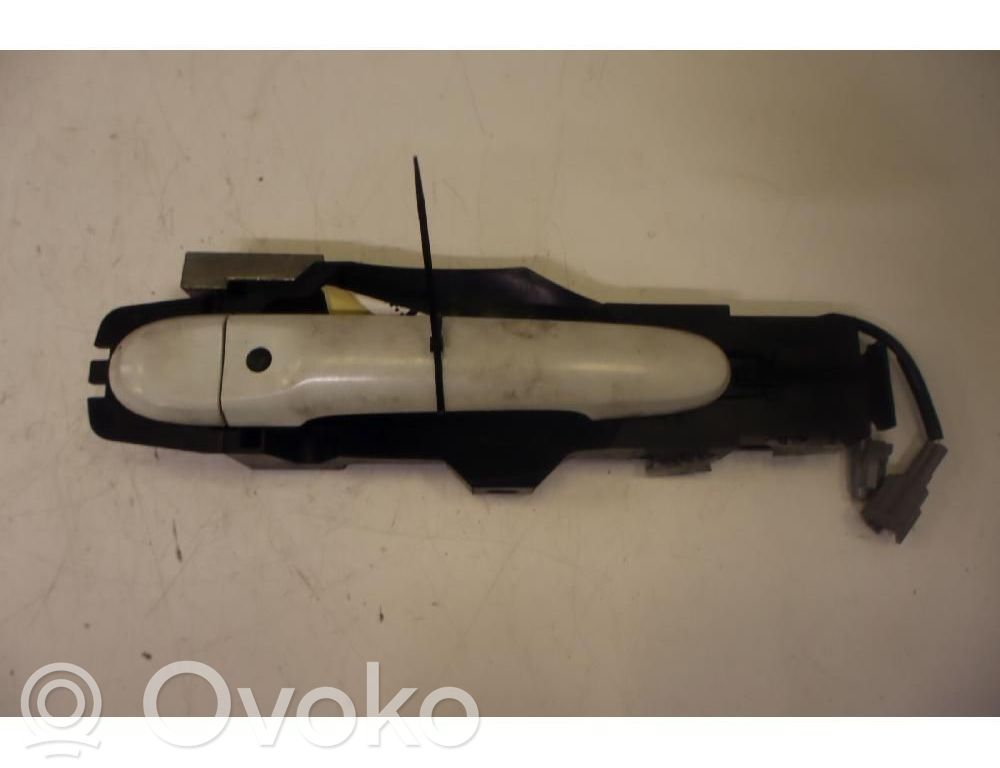 Etuoven ulkokahva