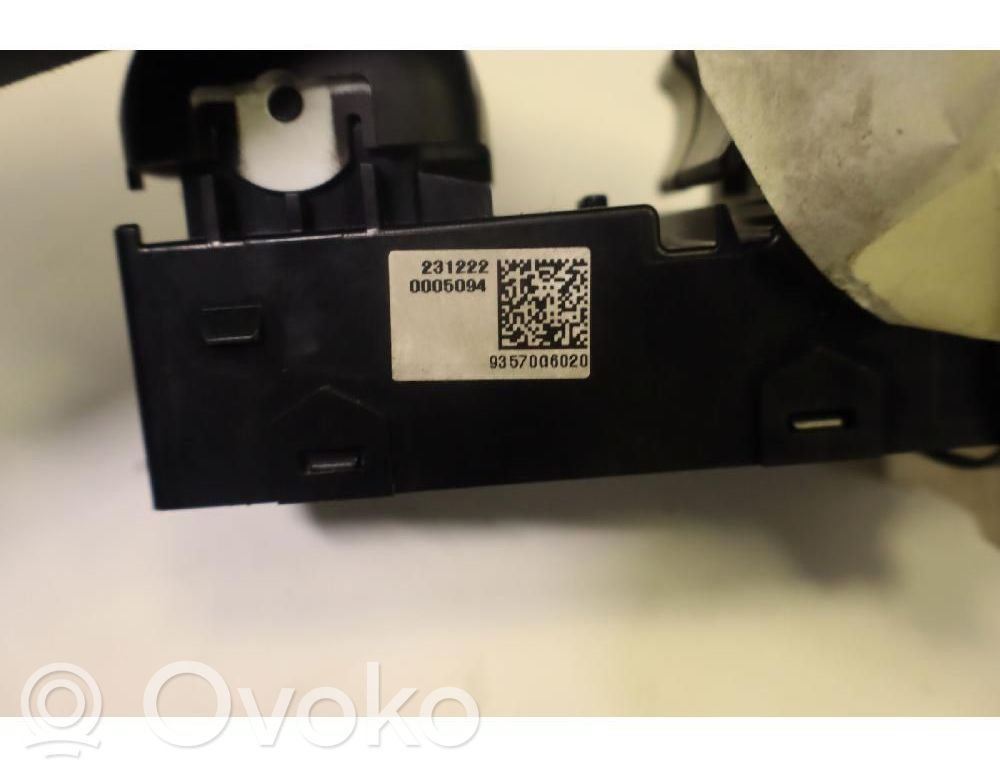KIA Picanto Electric window control switch 