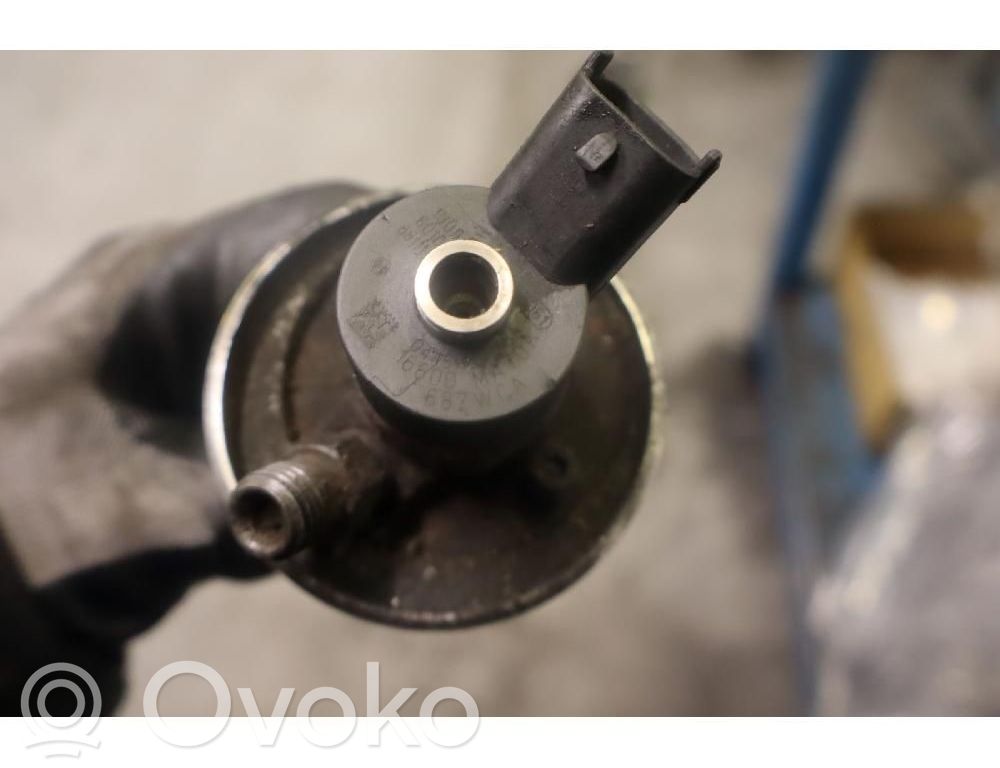 Inyector de combustible   0445110284