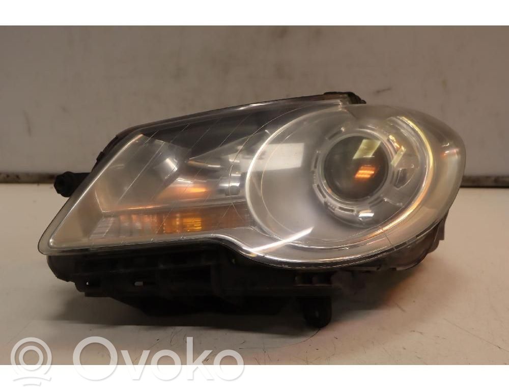 Volkswagen Touran I Faro/fanale