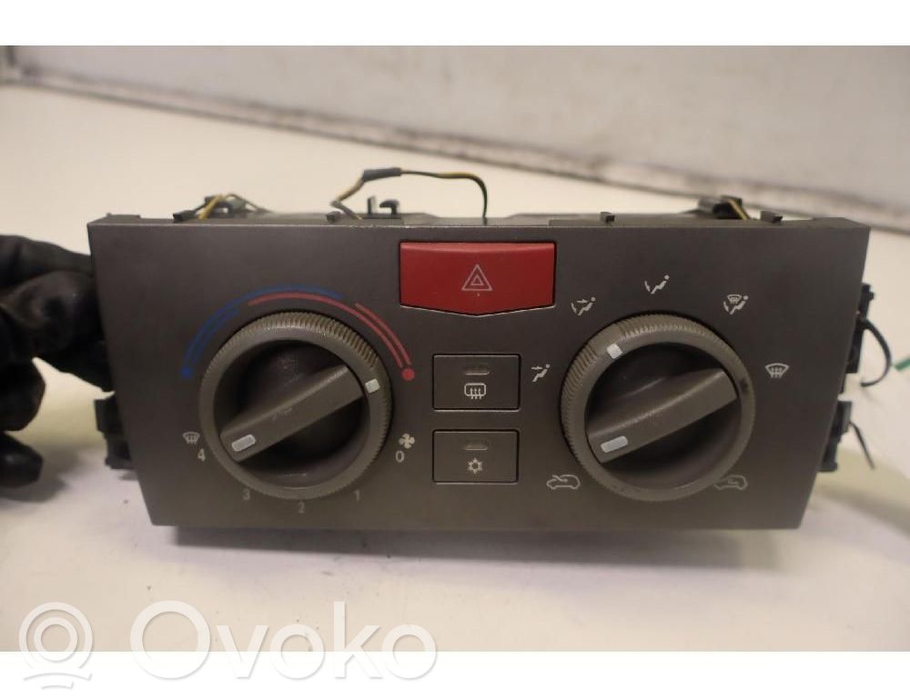 Lancia Ypsilon Climate control unit 