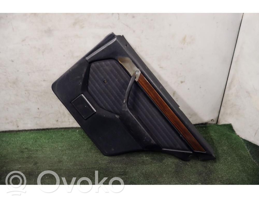 Takaoven verhoilu