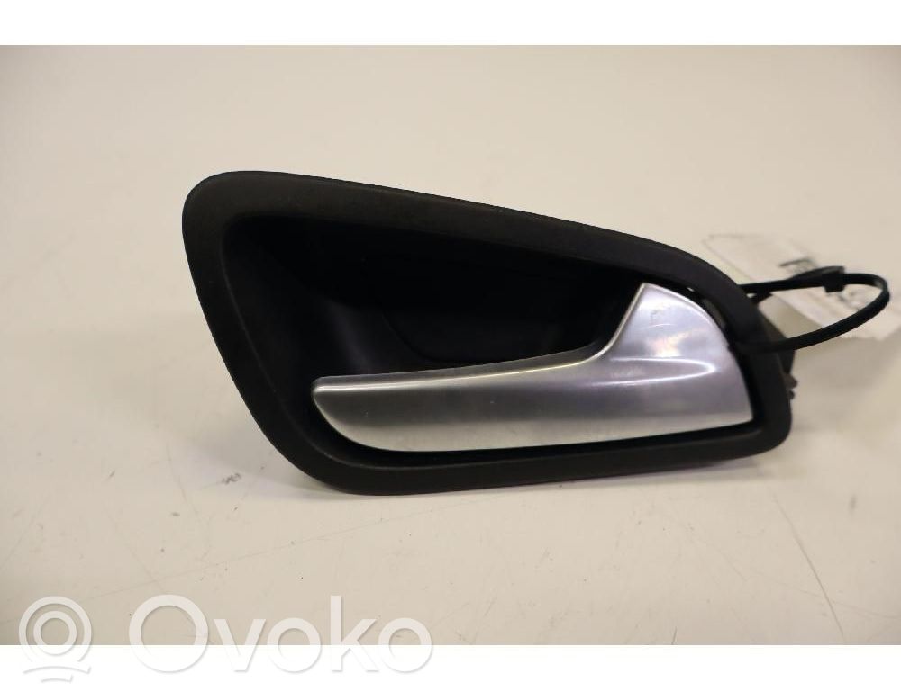 Ford Kuga II Manecilla interna puerta trasera 