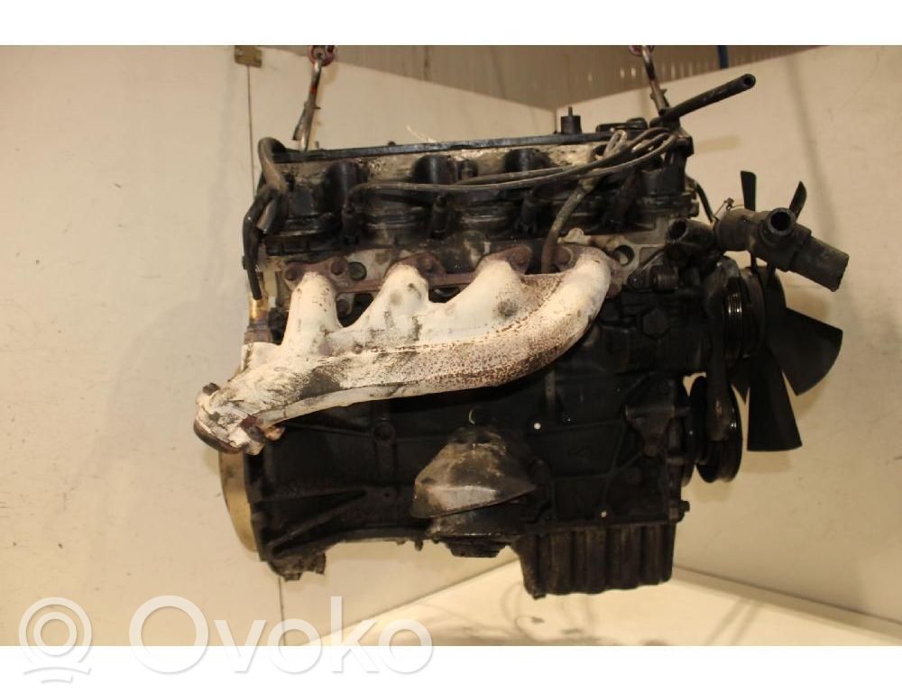Mercedes-Benz 190 W201 Engine 
