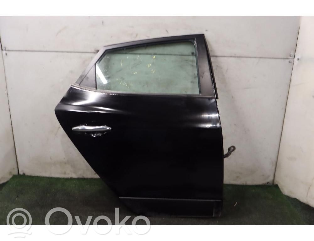 Puerta trasera   770042S000
