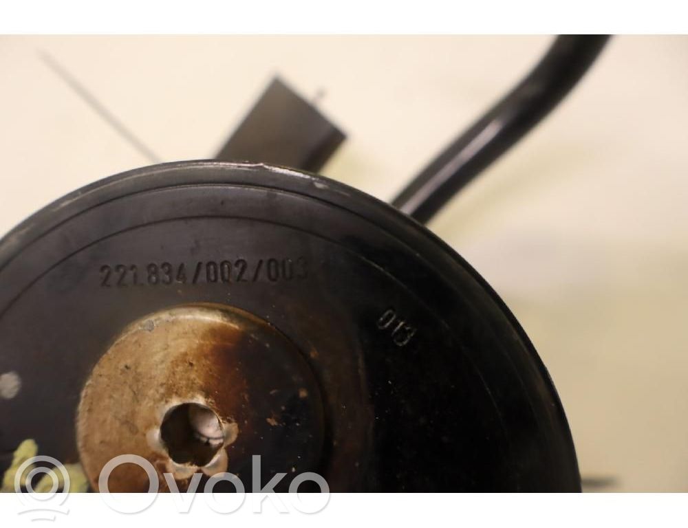 Mercedes-Benz CLK A208 C208 Bomba interna de combustible 