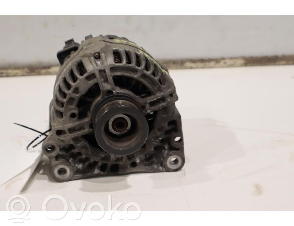 Skoda Roomster (5J) Alternator 