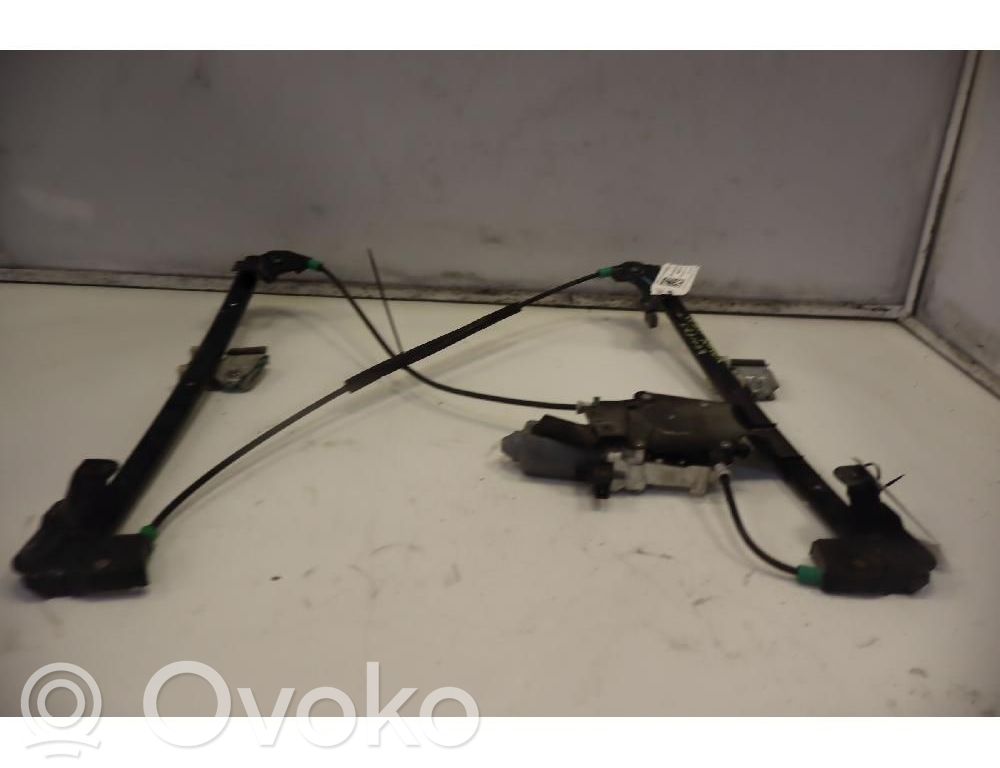Regulador de puerta delantera con motor