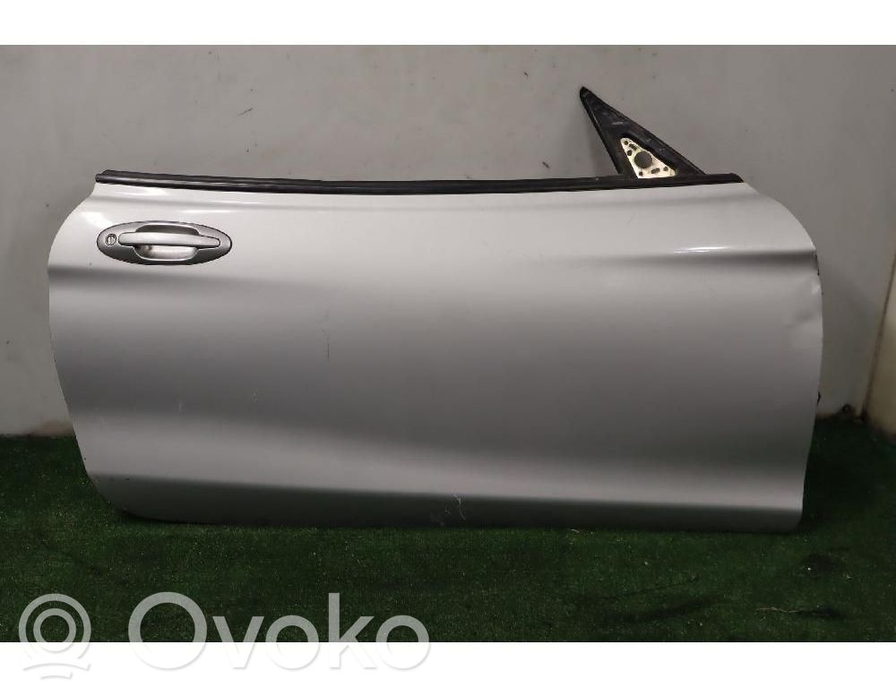 Hyundai Coupe Puerta delantera 