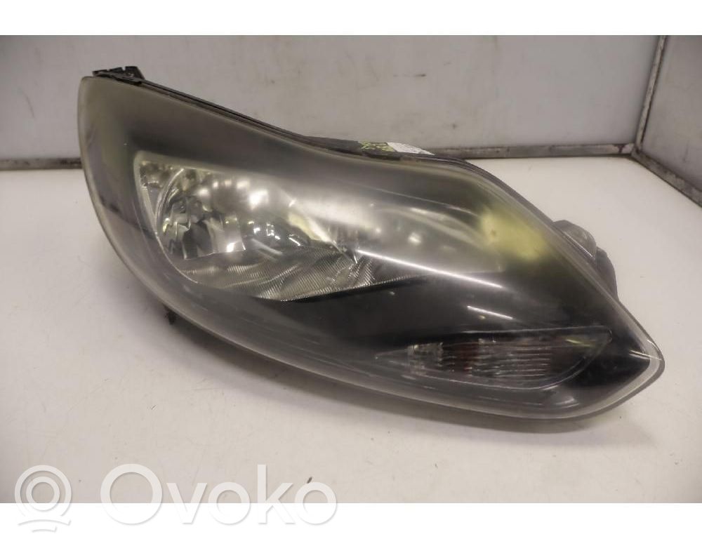 Ford Focus Headlight/headlamp 