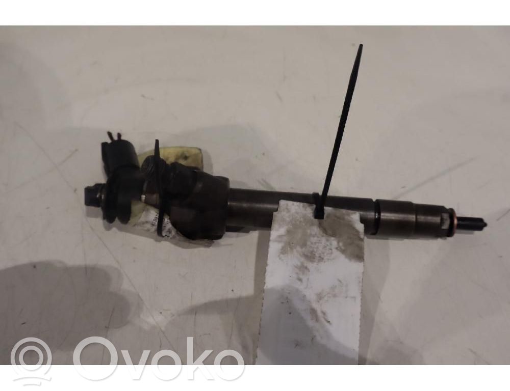 Inyector de combustible   0445110601