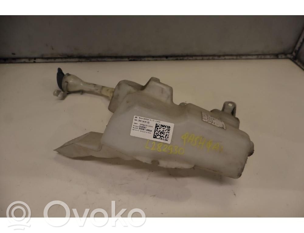 Nissan Qashqai Rezervor lichid spălare parbriz 