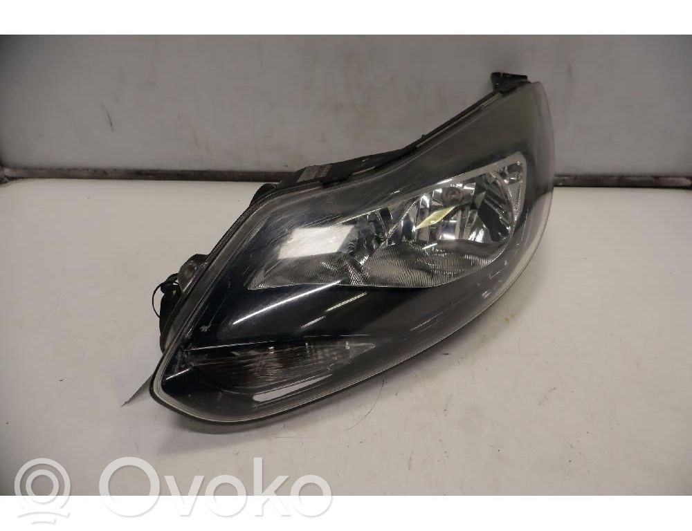 Ford Focus Headlight/headlamp 