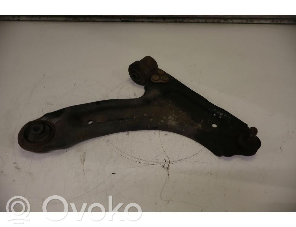 Opel Corsa C Basculă inferioară față 
