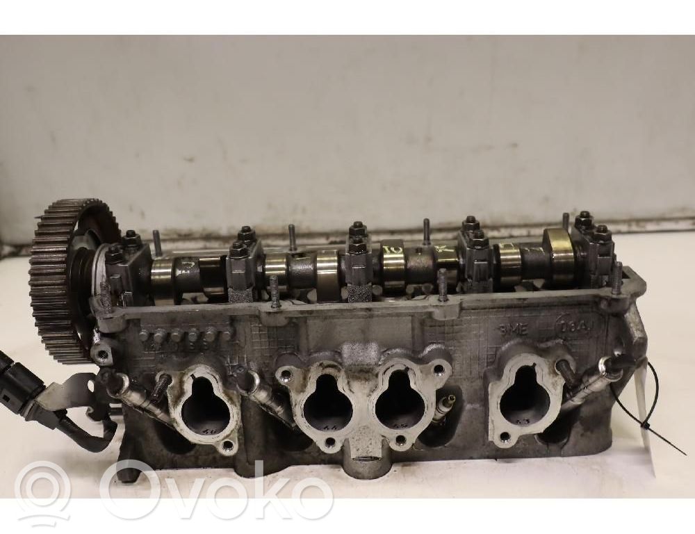 Volkswagen Touran I Engine head 