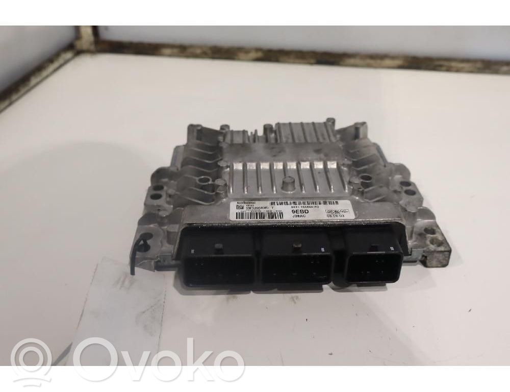 Unité / module de commande d'injection de carburant   8V4112A650AD